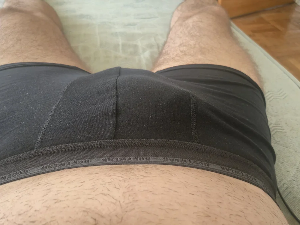 GoldenBoyzz99 Offline XXX Chat