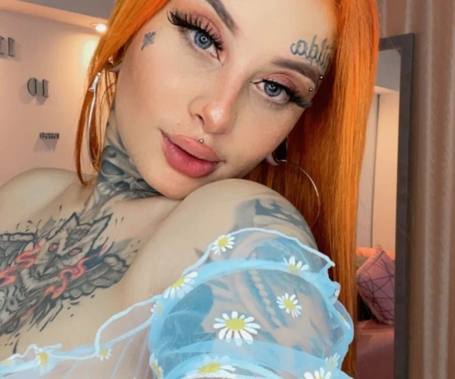 HannaPetite's Offline XXX Chat