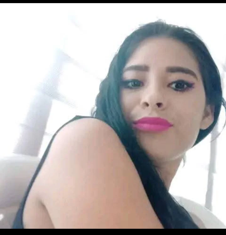 SabrinitaHot09's Offline XXX Chat