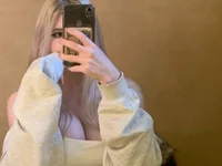 MaryKitagawa's webcam live show