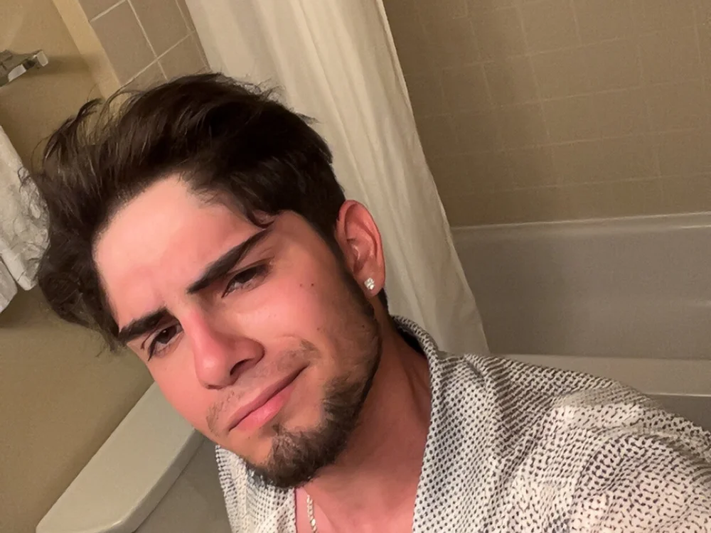 Diaz1995o Offline XXX-Chat