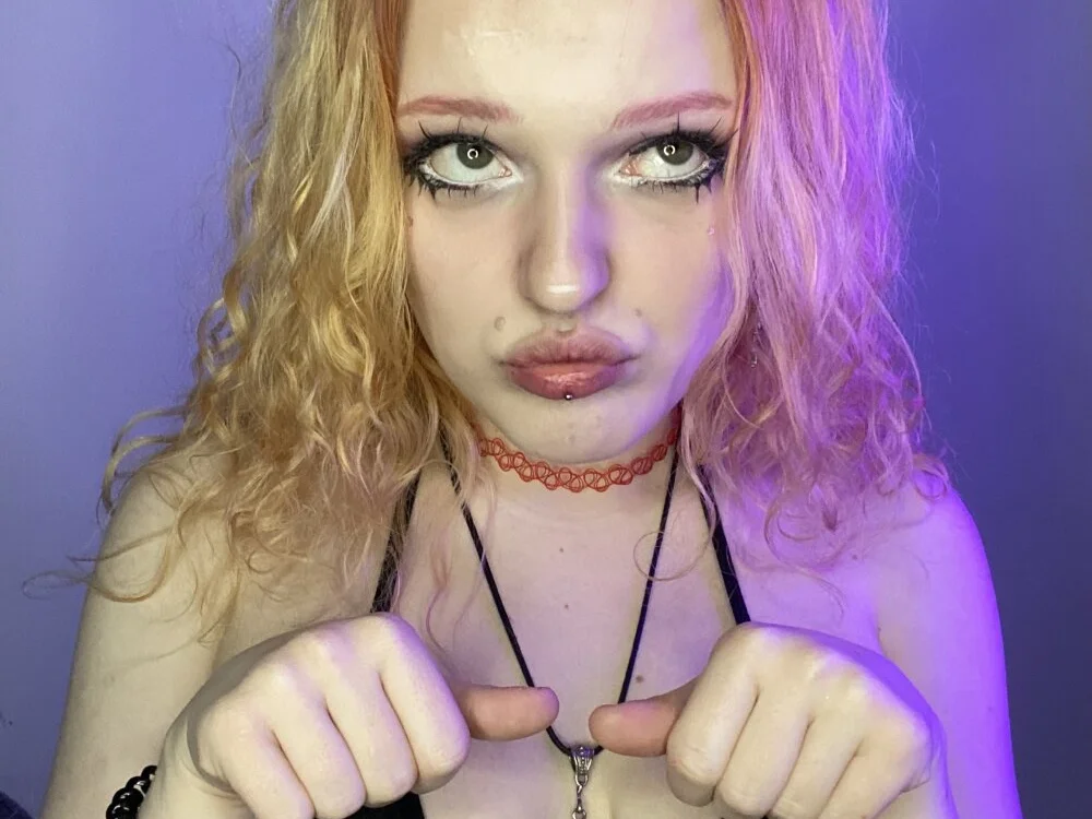 MavikoChan Offline XXX Chat