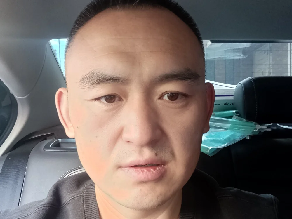 Aa528528's Offline XXX Chat