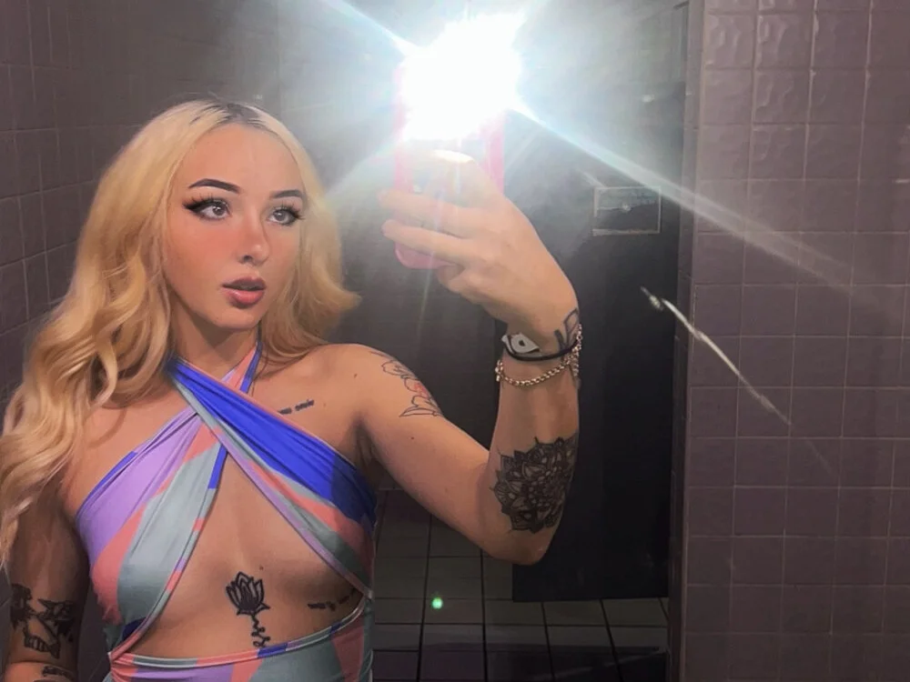 barbieswrld999 Chat XXX offline