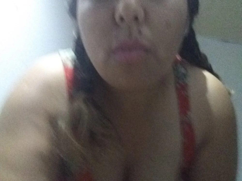 Bbzuzyluu offline XXX-chat