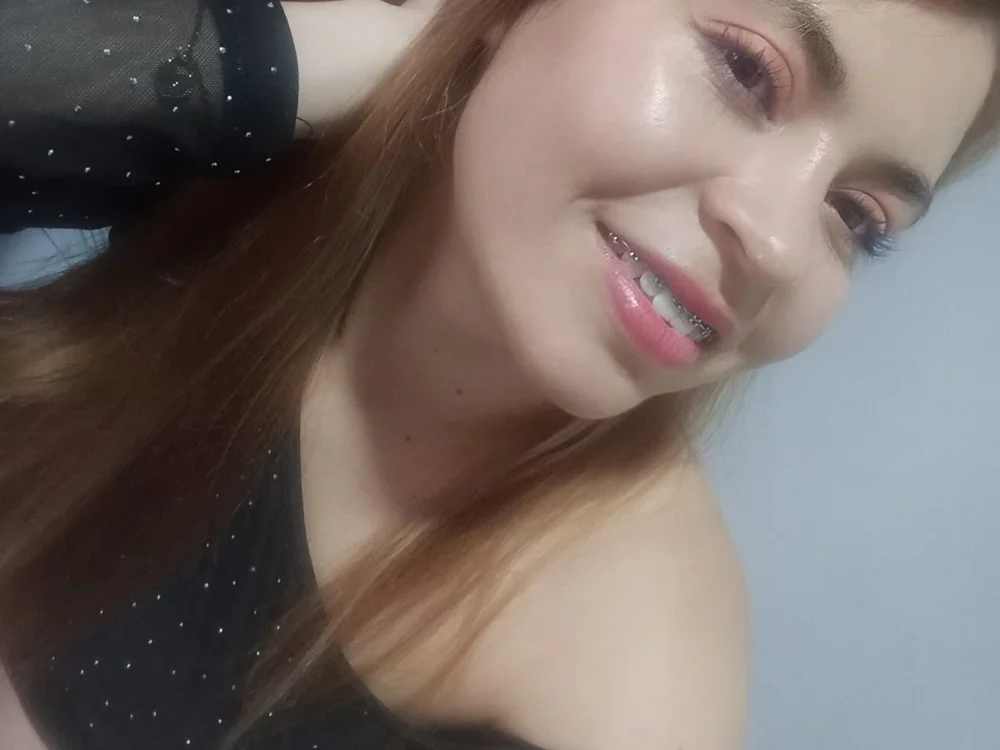Jessia_Bell's Offline Chat Room