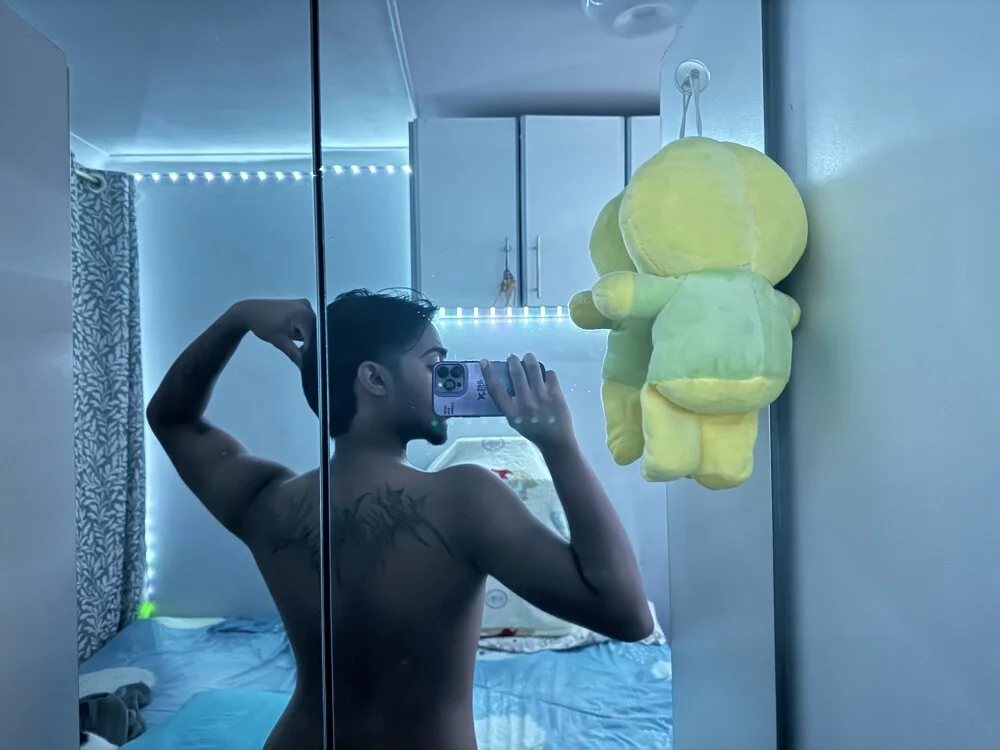 brownboycock 離線 XXX 聊天