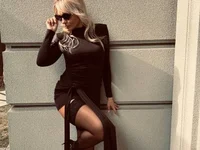 Luxury_Blonde