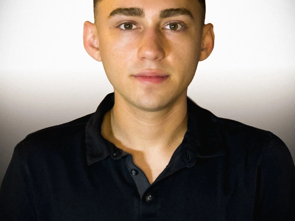 bttmboy21 Chat XXX offline