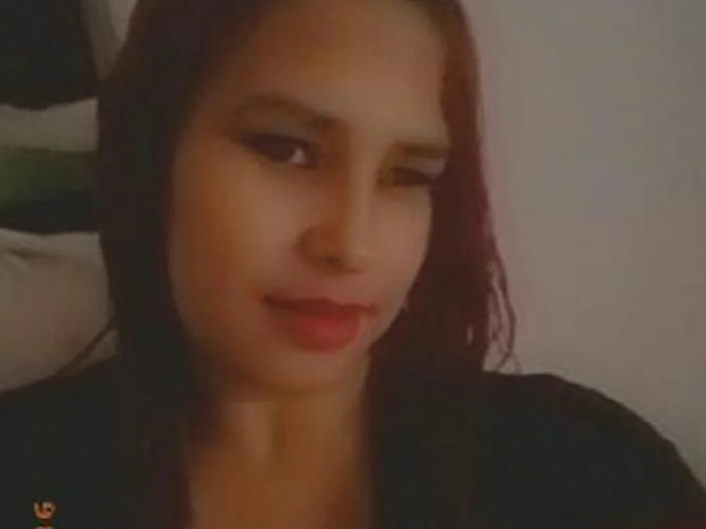 pamela_capote's Offline XXX Chat