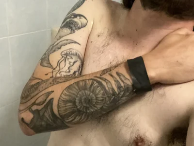 Ji1993 Male Smoke Webcam Nude