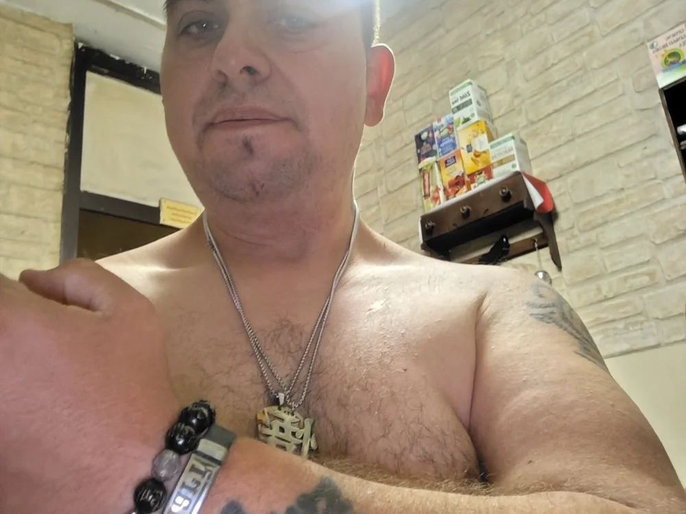Ati2209's Offline XXX Chat