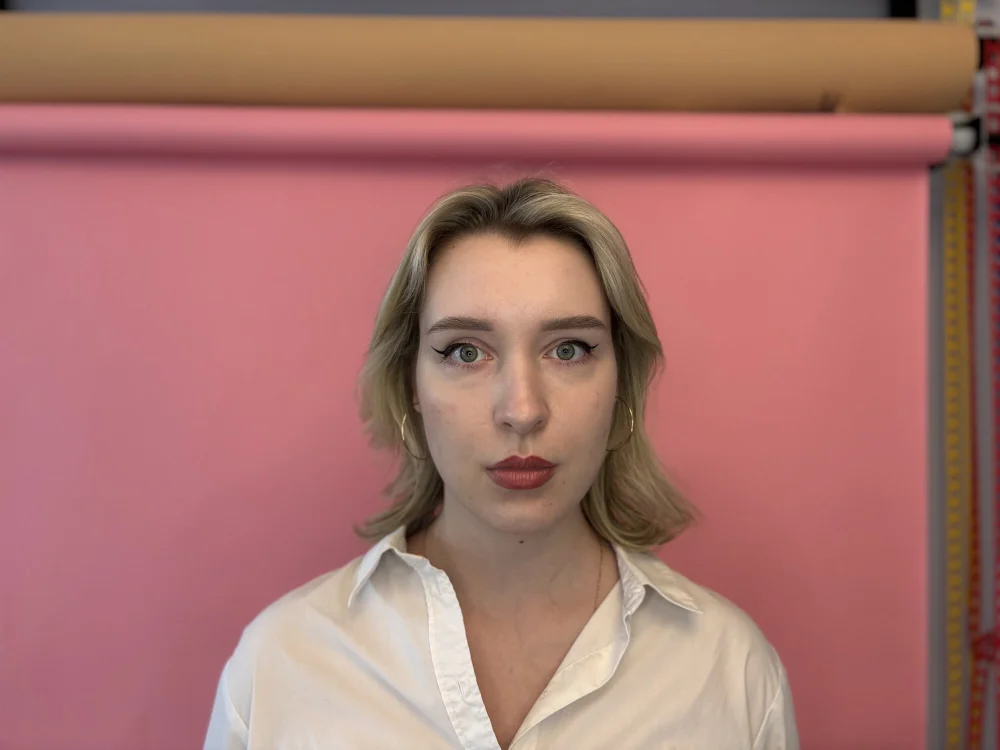 MaureenArnet's Offline Chat Room