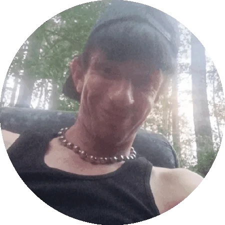Bayouslim's Offline Chat Room