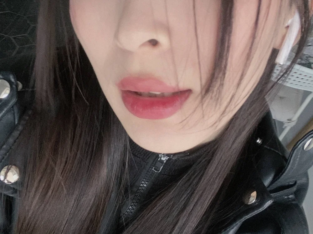 pennyluu offline XXX-chat