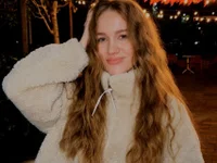 RianaMore's webcam live show