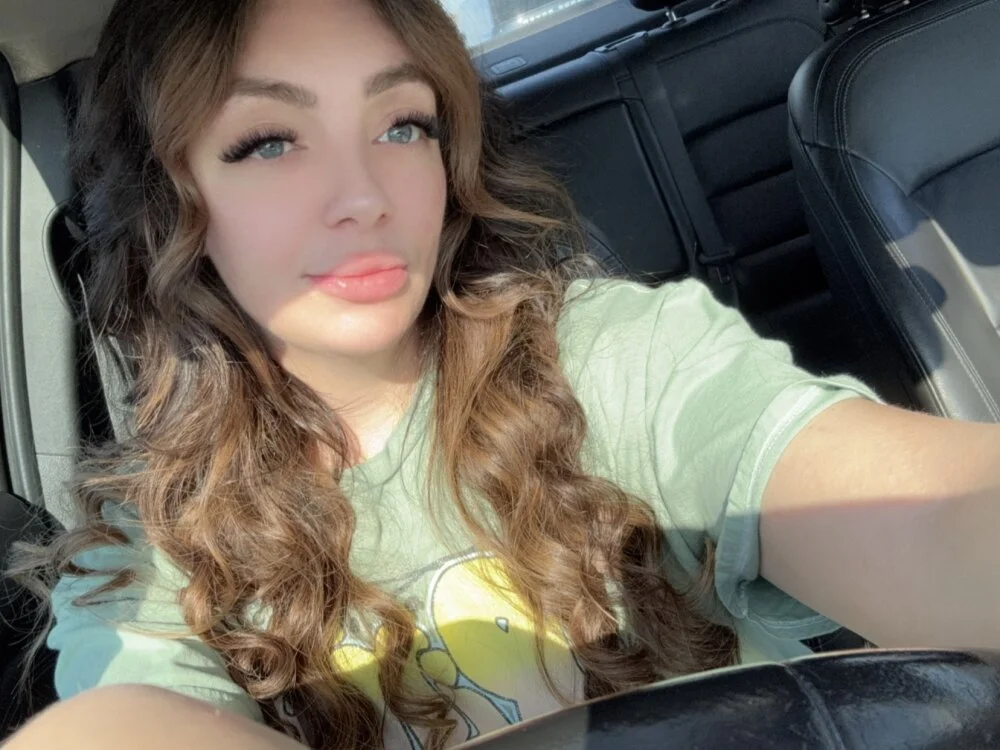 _ULTRAVIOLET_'s Offline XXX Chat