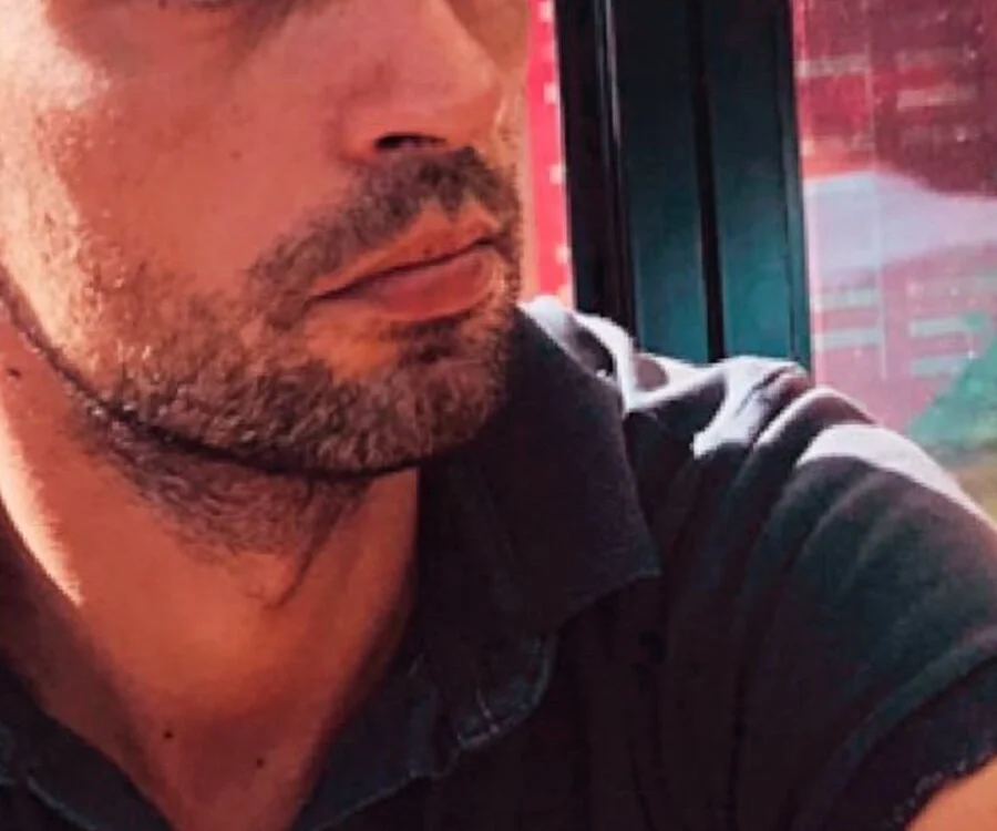 menatasos Chat XXX Ngoại tuyến