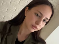 Lynnagottic's Offline Chat Room