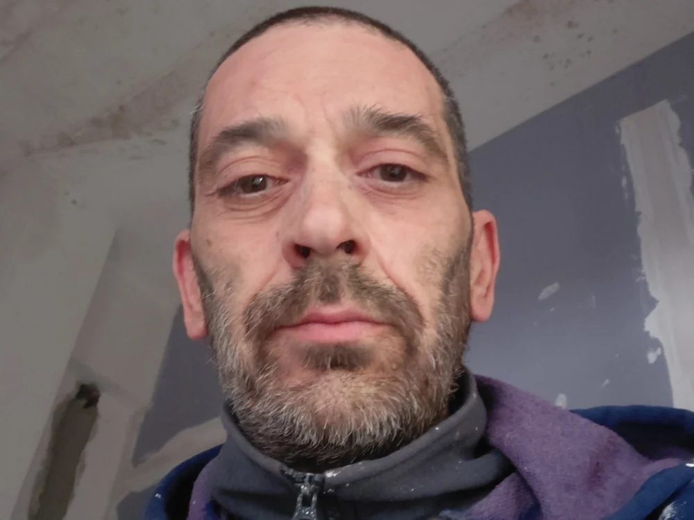 marcovic76's Offline Chat Room