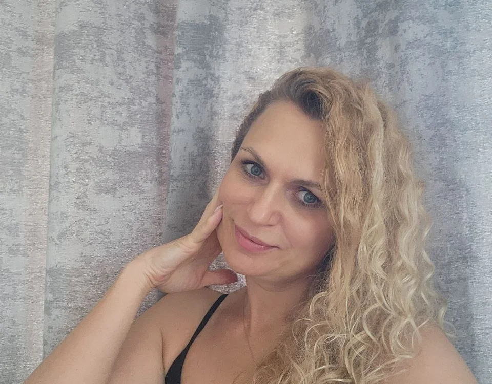 LanaLight_x Offline XXX Chat