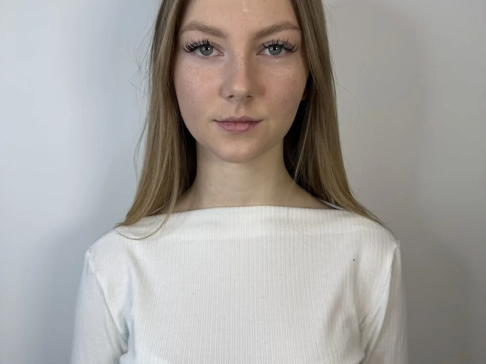 OletaKannan offline XXX-chatje