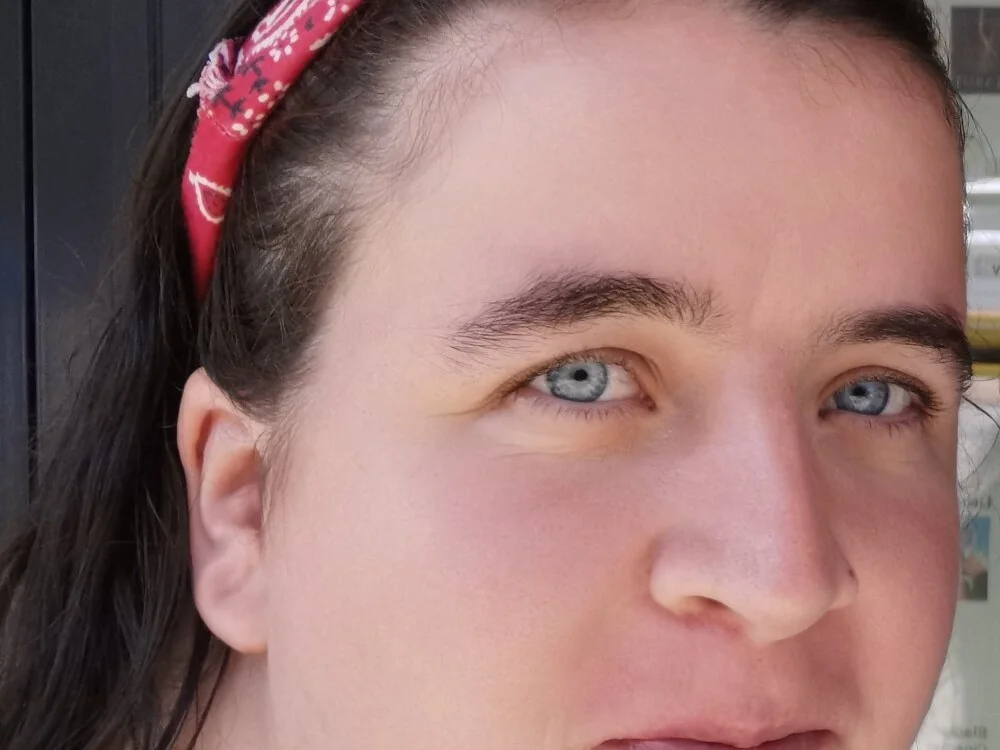 DieBlacky32: συνομιλία ΧΧΧ εκτός σύνδεσης