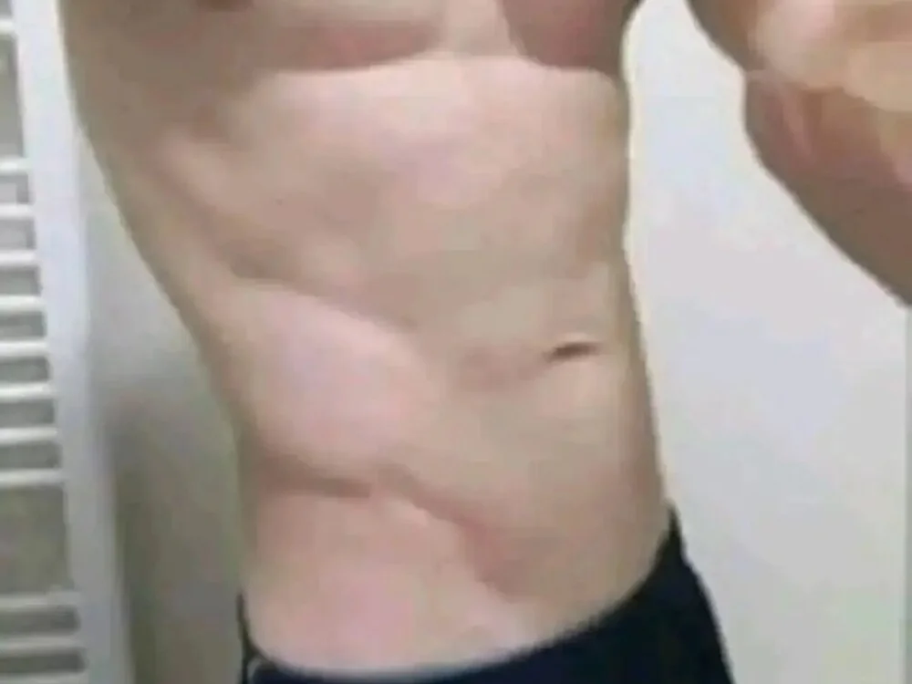 dinonail22cmn Offline XXX chat