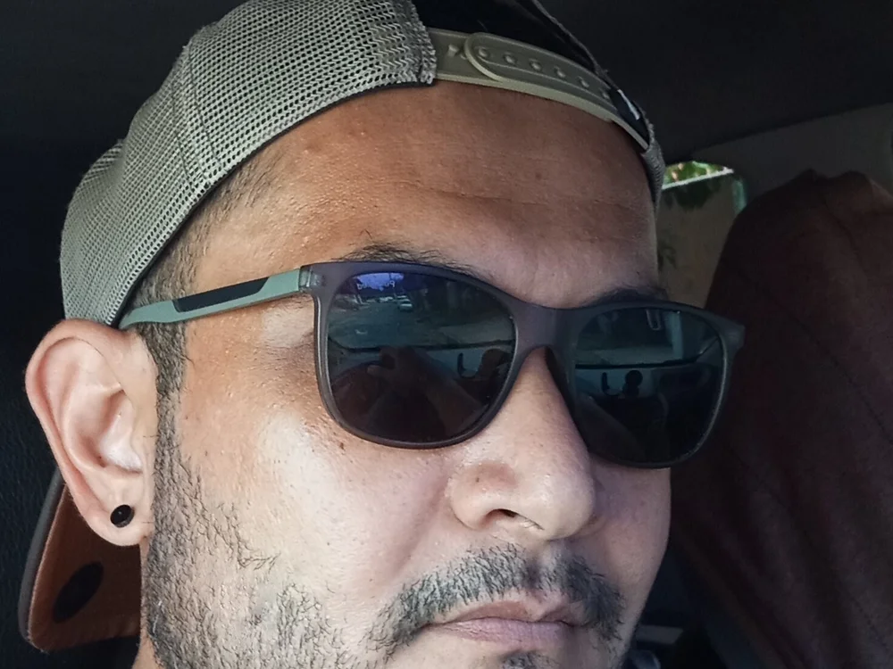 Lobo_junior1987's Offline XXX Chat