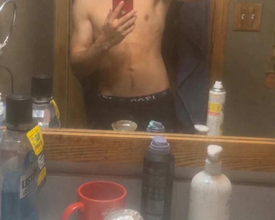 Офлайн-чат XXX papi_chuloallyours