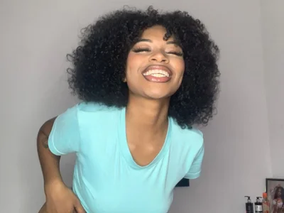 Alice222black - cam2cam