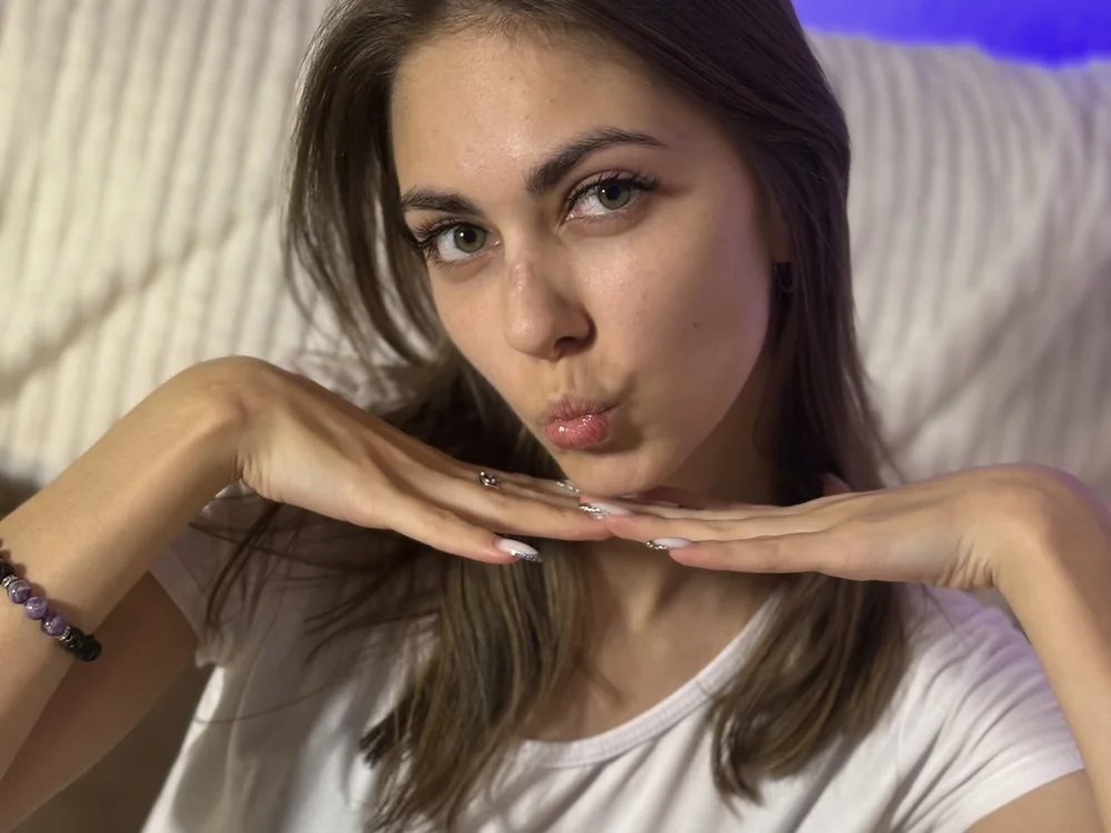 LinetteEastburn's Offline XXX Chat