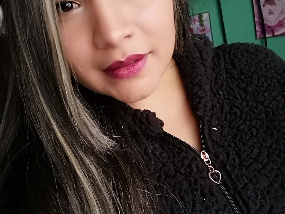 Sirenangie's Offline XXX Chat