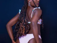 Модель __Squirts__