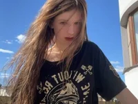 Kissme_Kira Adlı Modelin Canlı XXX Sohbeti