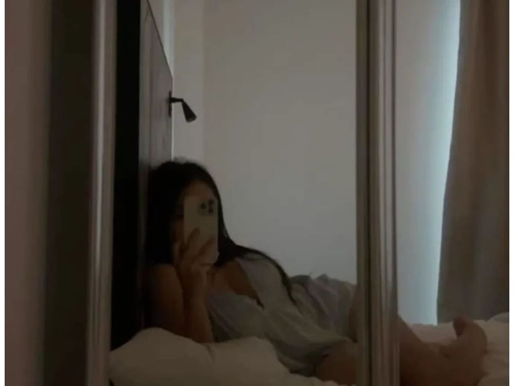 littlenessa69's Offline Chat Room
