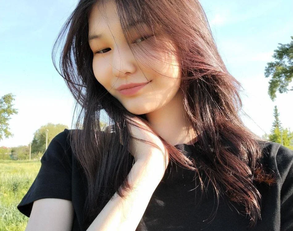 EliseVargis offline chatrum