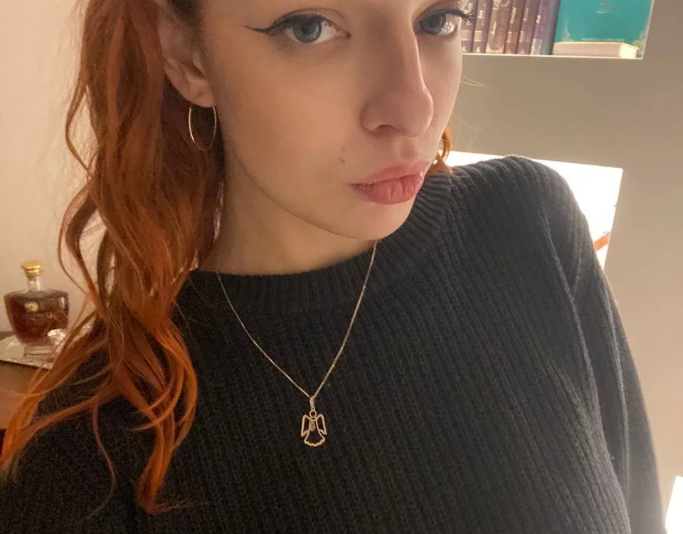 EliseSmitt's Offline Chat Room