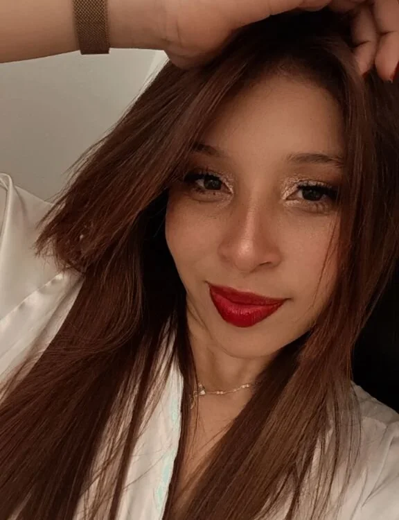 Flaca-ana's most recent online preview