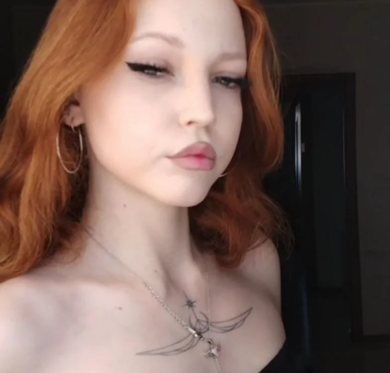 candy_fisa's Offline Chat Room
