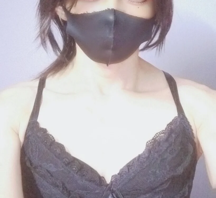 CdNicky69 離線 XXX 聊天