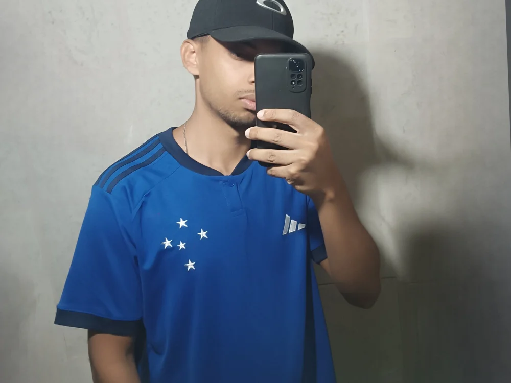 MarcosVinic1 offline chatrum