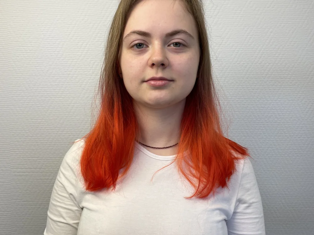 MadelinWard's Offline Chat Room