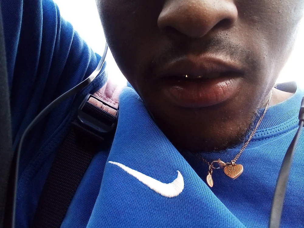 blxvk_dude offline chatrum