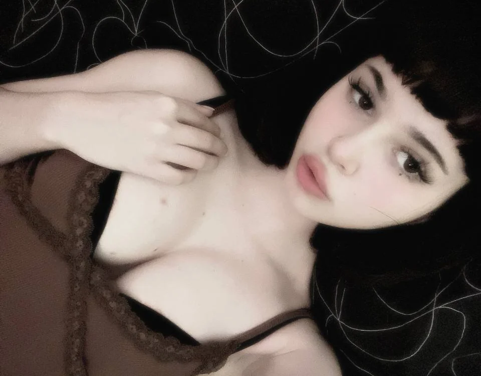 ห้องแชทออฟไลน์ของ RemyFoxxx