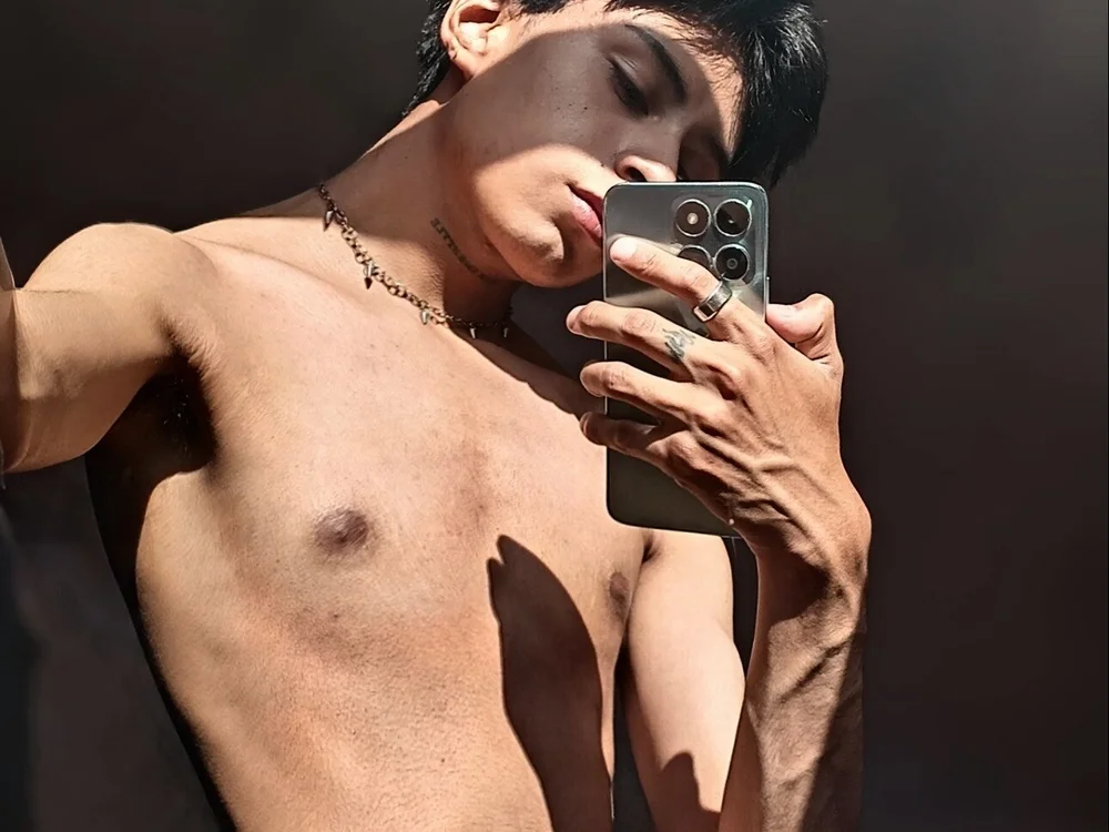 Yisus_huerta offline chatrum