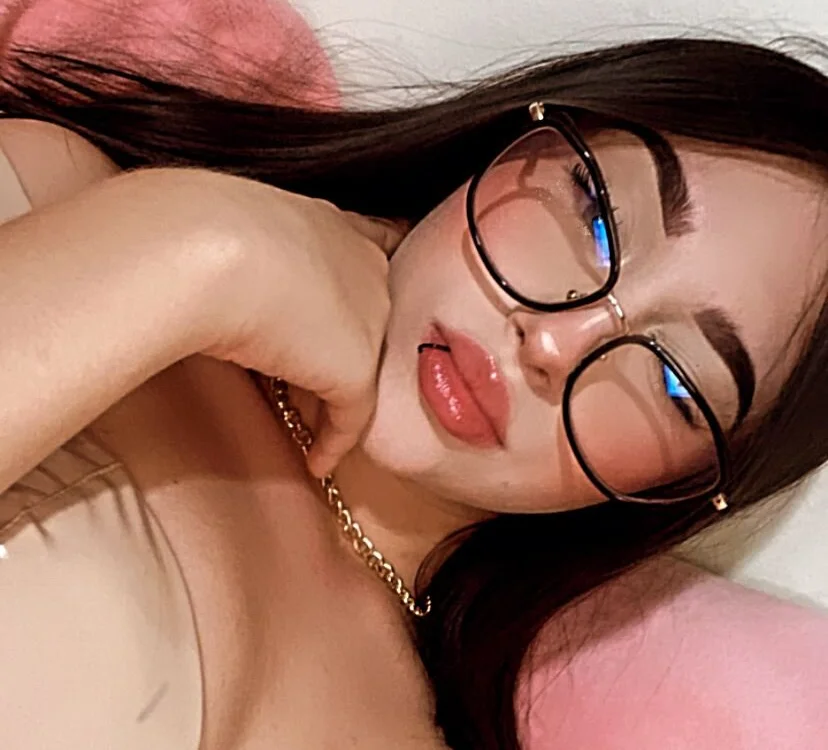 Valeria555__ offline chatrum