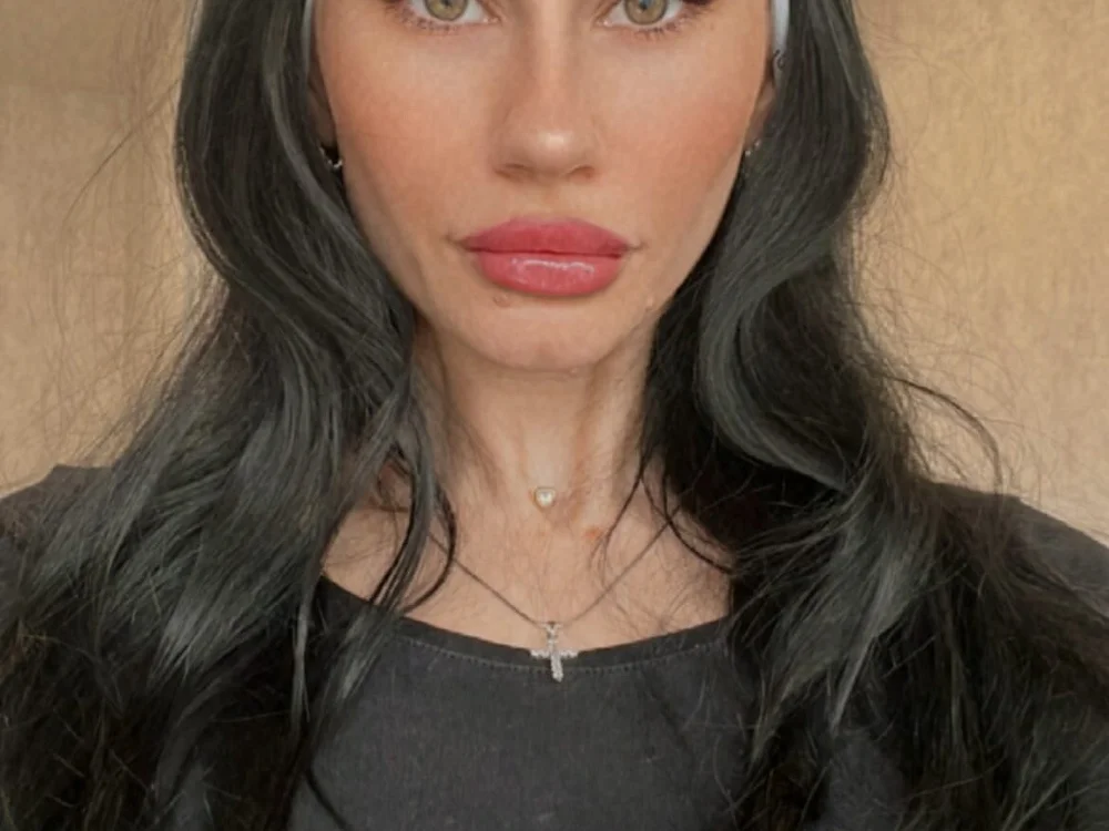 Butterfly_Kiss666 offline chatrum