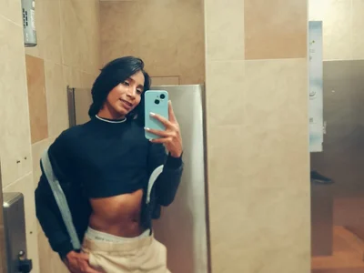 Tyle_brunette - Trans 