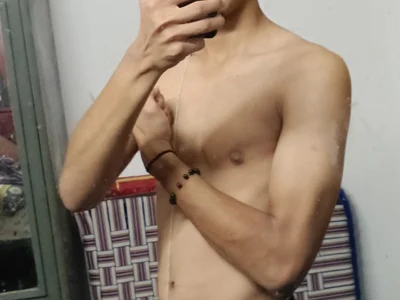 Ekkrishhh - Boy 